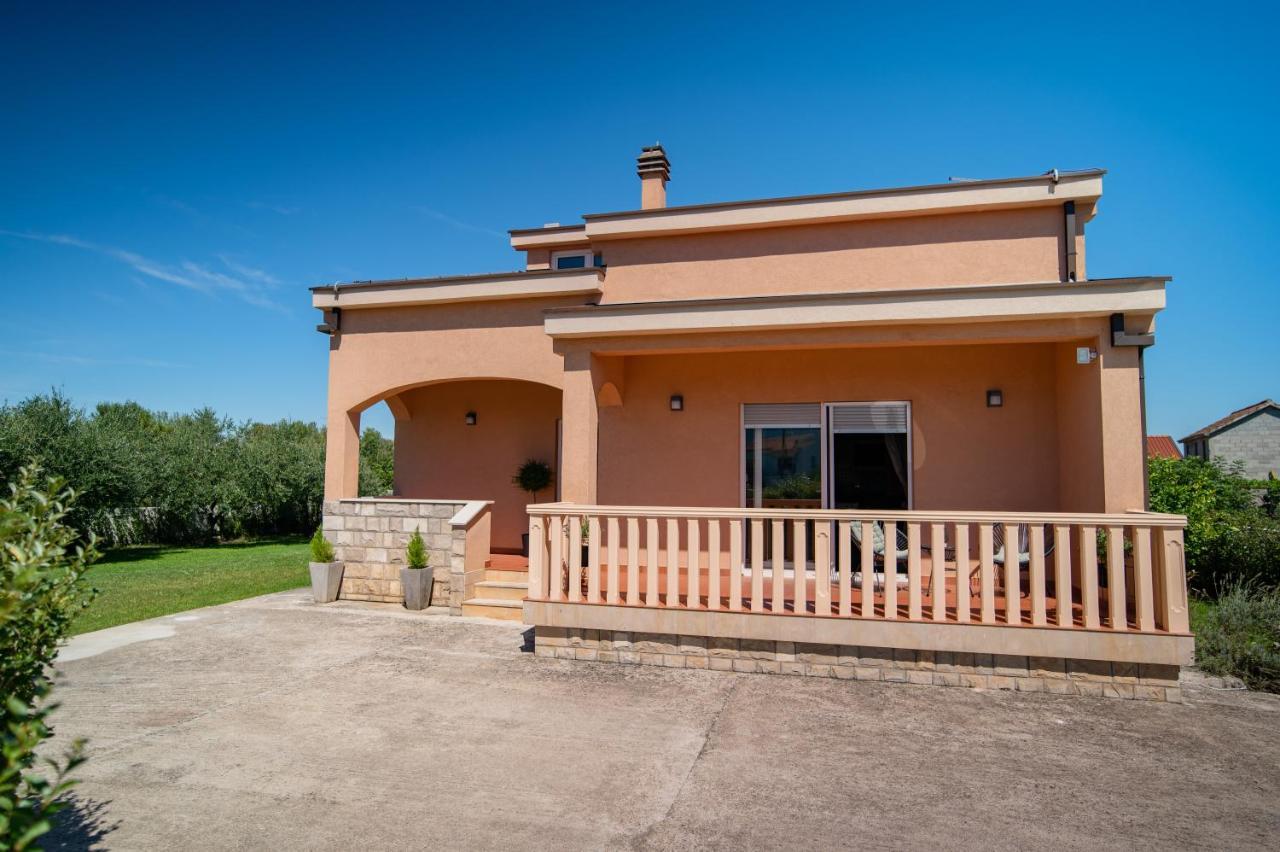 Villa Musulin Metkovic Exterior photo