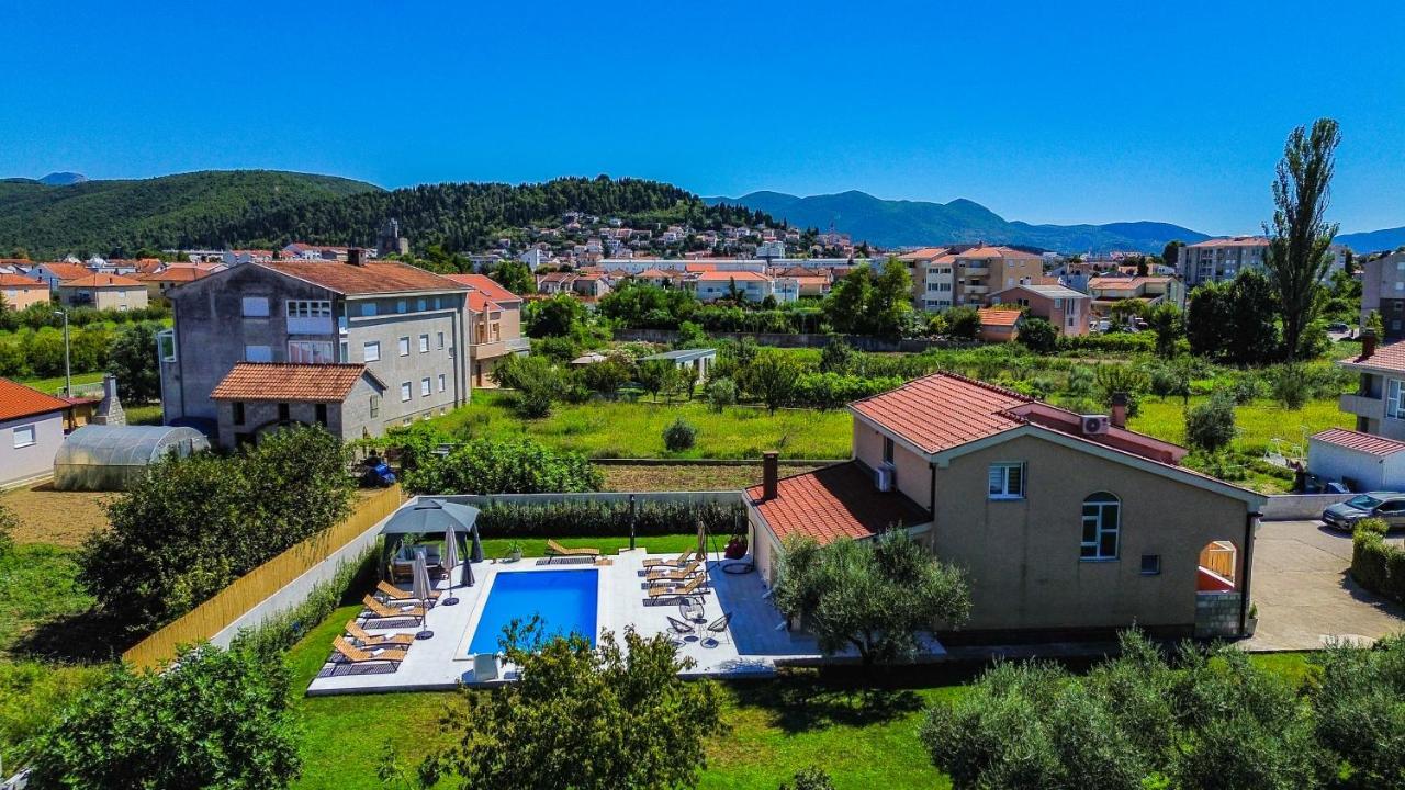 Villa Musulin Metkovic Exterior photo